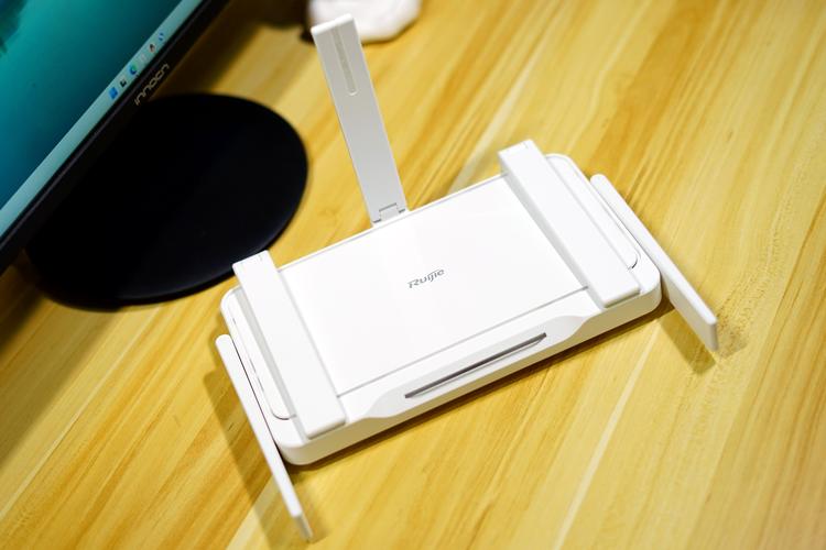 畅快游戏，全场景加速 锐捷雪豹路由器，入门玩家的高性能之选